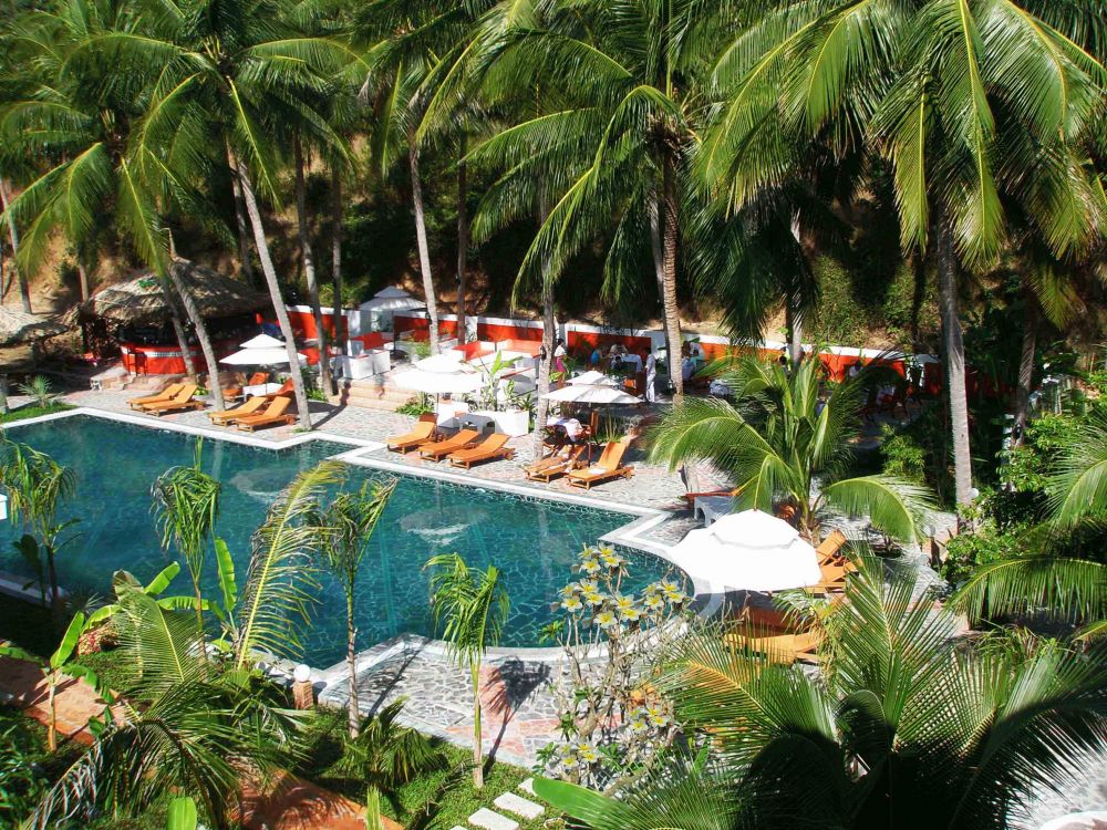 Hồ bơi - Green Hill Resort